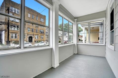 35 Chester Avenue Irvington NJ 07111