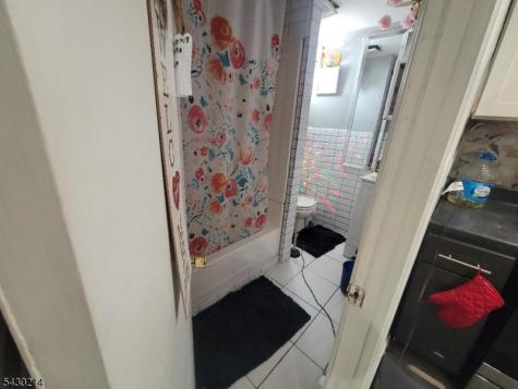 1041 Magnolia Avenue Elizabeth NJ 07201