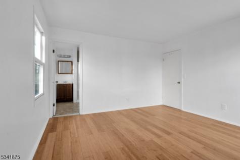 1129 Spruce Street Roselle NJ 07203