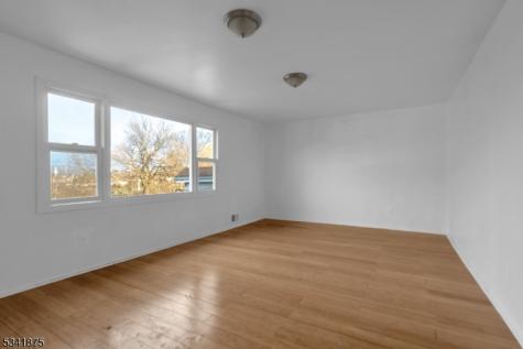 1129 Spruce Street Roselle NJ 07203