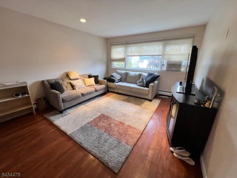 1029 Gifford Court Union NJ 07083
