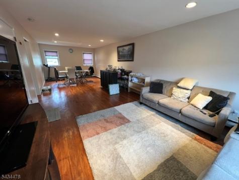1029 Gifford Court Union NJ 07083