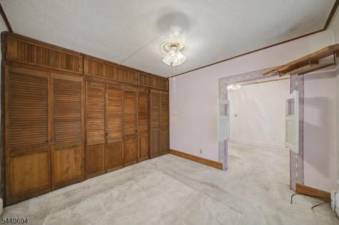 21 Downs Avenue Wharton NJ 07885