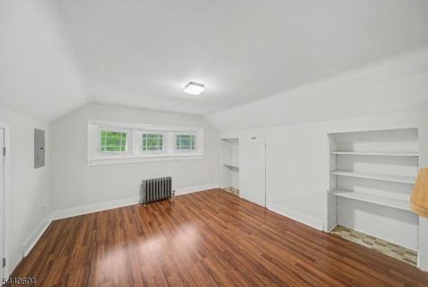 21 Downs Avenue Wharton NJ 07885