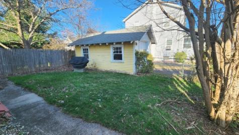 23 Russell Avenue Edison NJ 08817