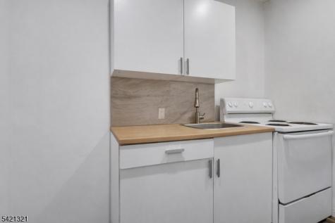 90 Park Avenue Paterson NJ 07501