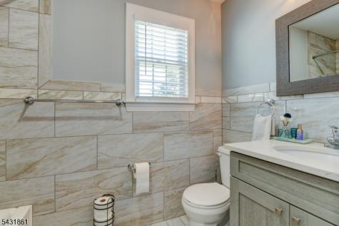 657 Jefferson Avenue Elizabeth NJ 07201