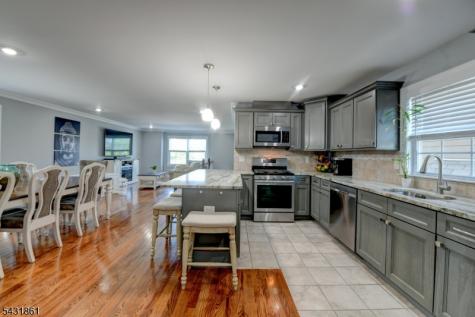 657 Jefferson Avenue Elizabeth NJ 07201