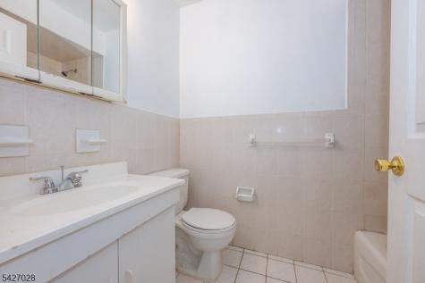 447 S 9th Street Newark NJ 07103