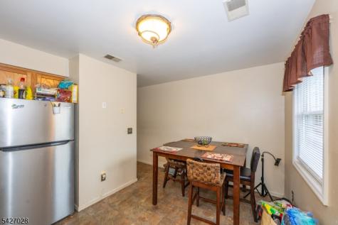 447 S 9th Street Newark NJ 07103