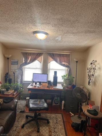 288 Pomona Avenue Newark NJ 07112