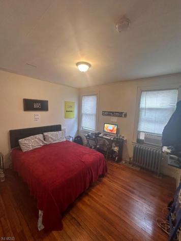 288 Pomona Avenue Newark NJ 07112