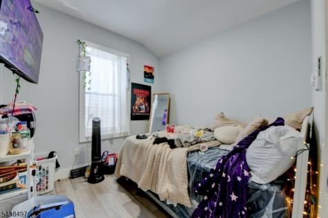 122 16TH Avenue Paterson NJ 07501
