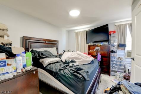 122 16TH Avenue Paterson NJ 07501
