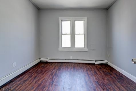 122 16TH Avenue Paterson NJ 07501