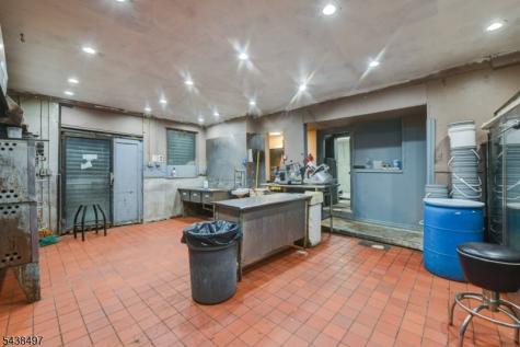 122 16TH Avenue Paterson NJ 07501