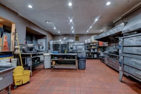 122 16TH Avenue Paterson NJ 07501