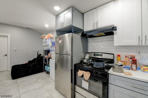 122 16TH Avenue Paterson NJ 07501