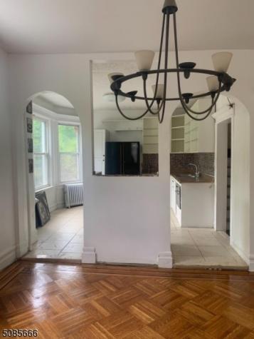 852 S 13th Street Newark NJ 07108