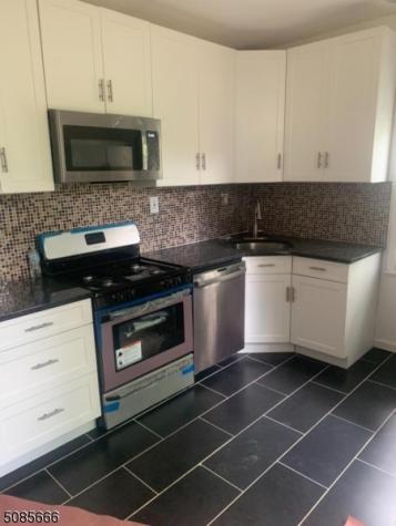 852 S 13th Street Newark NJ 07108
