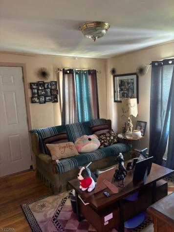 462 15TH Avenue Paterson NJ 07504