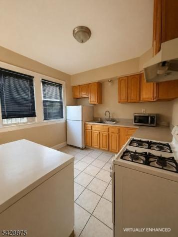 180 Shephard Avenue Newark NJ 07112