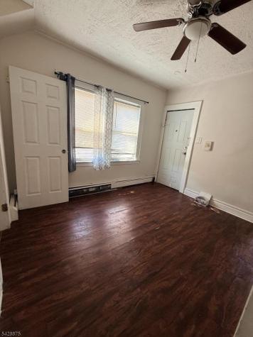 180 Shephard Avenue Newark NJ 07112