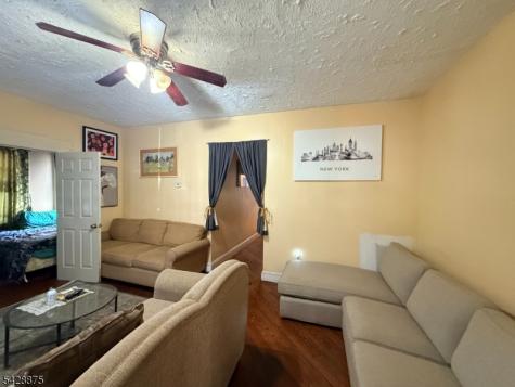 180 Shephard Avenue Newark NJ 07112