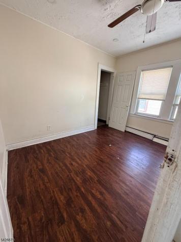 180 Shephard Avenue Newark NJ 07112