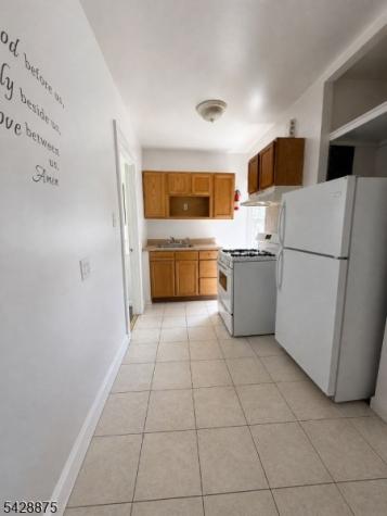 180 Shephard Avenue Newark NJ 07112