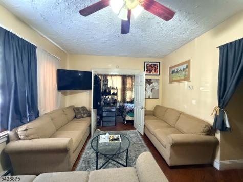 180 Shephard Avenue Newark NJ 07112