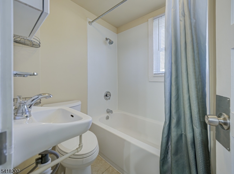 1320 Knopf Street Manville NJ 08835