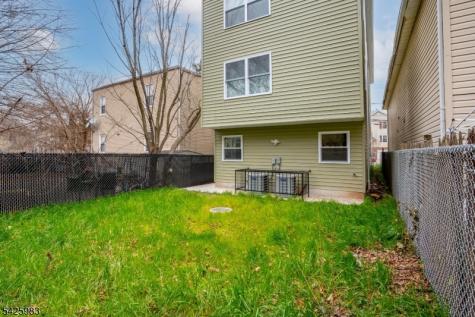 84 W Alpine Street Newark NJ 07108