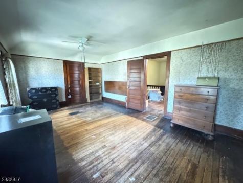 48 S Willow Street Montclair NJ 07042