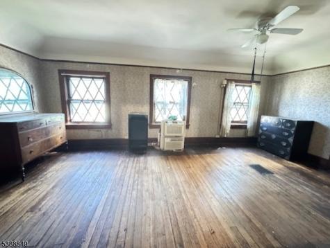 48 S Willow Street Montclair NJ 07042