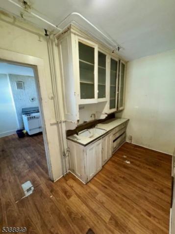 48 S Willow Street Montclair NJ 07042