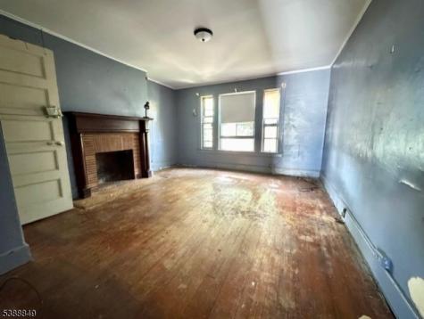 48 S Willow Street Montclair NJ 07042