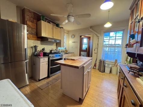 48 S Willow Street Montclair NJ 07042