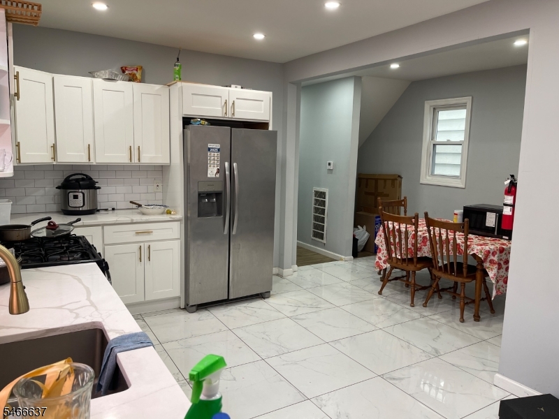 107 Delmar Place Irvington NJ 07111