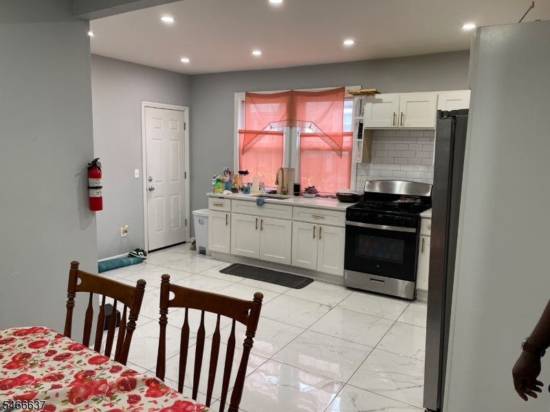 107 Delmar Place Irvington NJ 07111