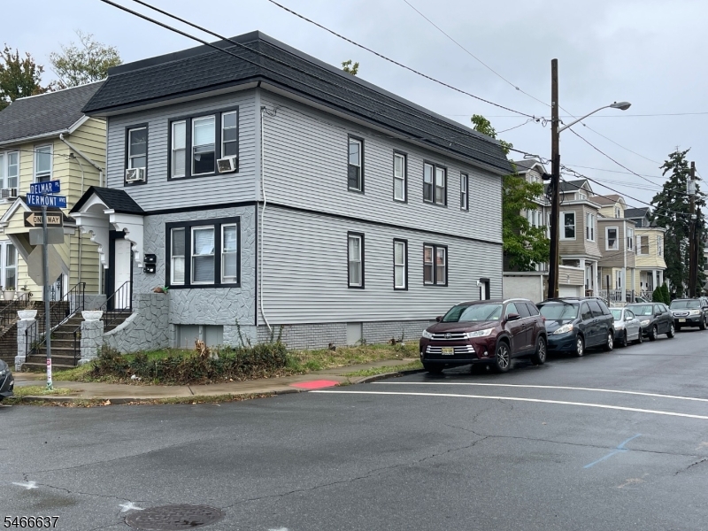 107 Delmar Place Irvington NJ 07111