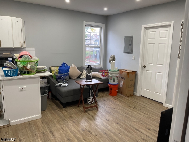 107 Delmar Place Irvington NJ 07111