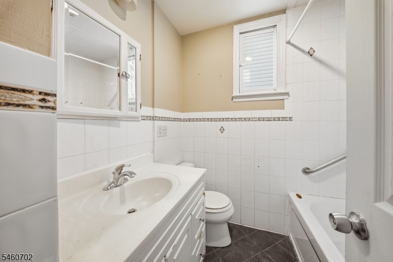 288 Devon Street Kearny NJ 07032