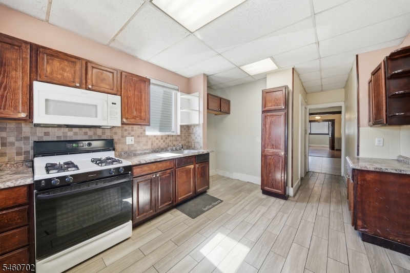 288 Devon Street Kearny NJ 07032