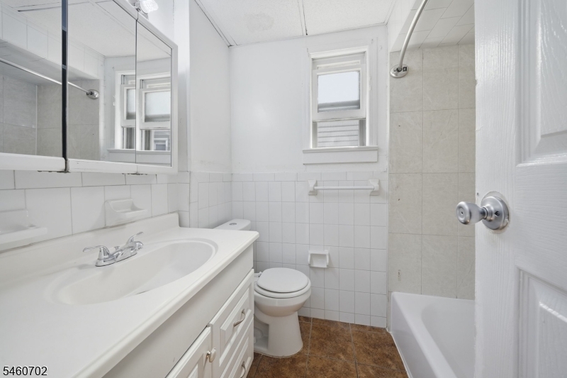288 Devon Street Kearny NJ 07032