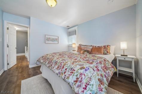 14 Grove Terrace Montclair NJ 07042