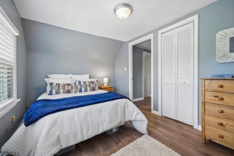 14 Grove Terrace Montclair NJ 07042