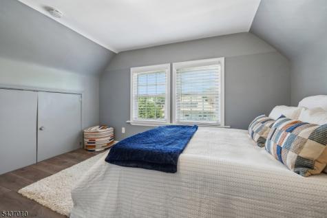 14 Grove Terrace Montclair NJ 07042