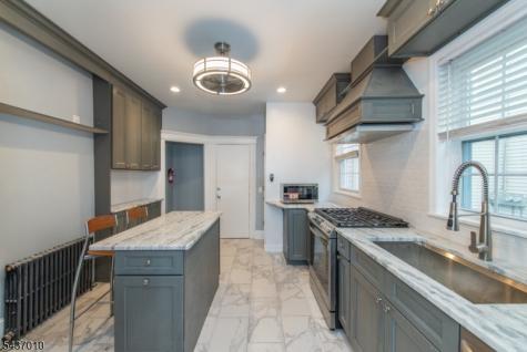 14 Grove Terrace Montclair NJ 07042
