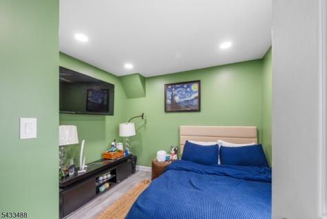 16 Lehigh Street Dover NJ 07801